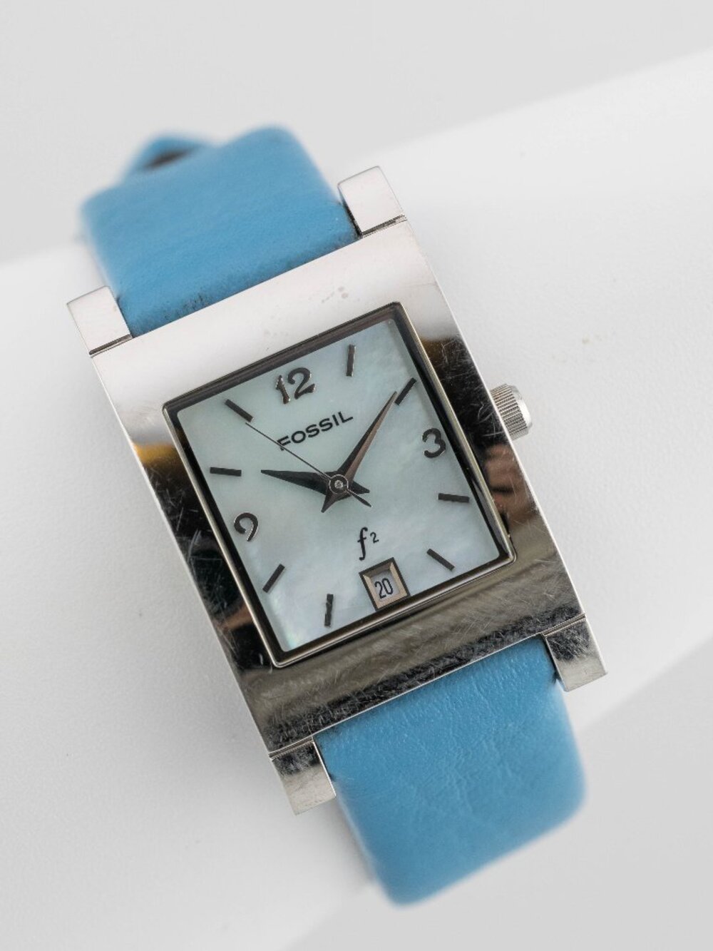 Fossil F2 ES-9756 Women’s Blue Leather MOP Quartz Analog Watch Fresh Battery